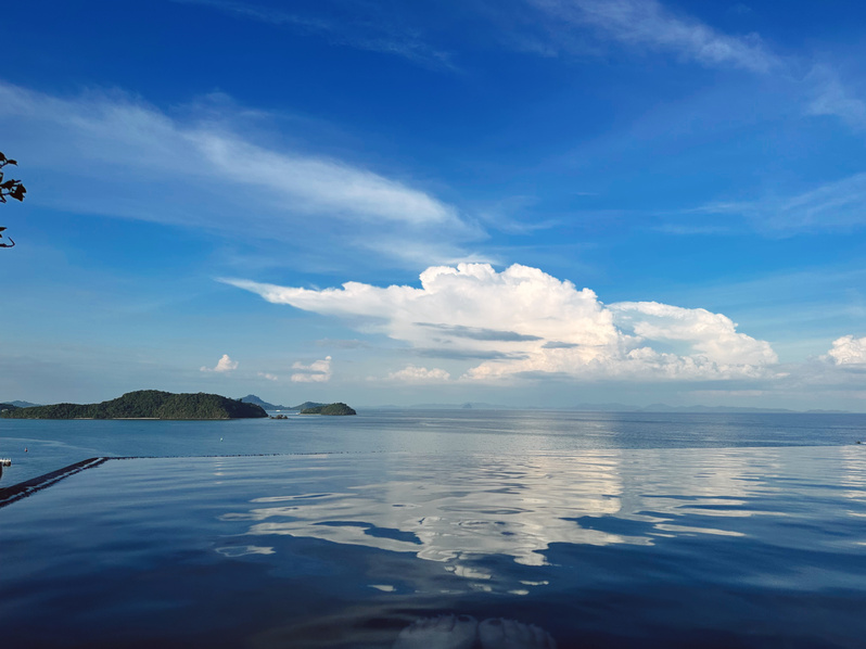 Phuket, TH ©tinkertiaa © tinkertiaa